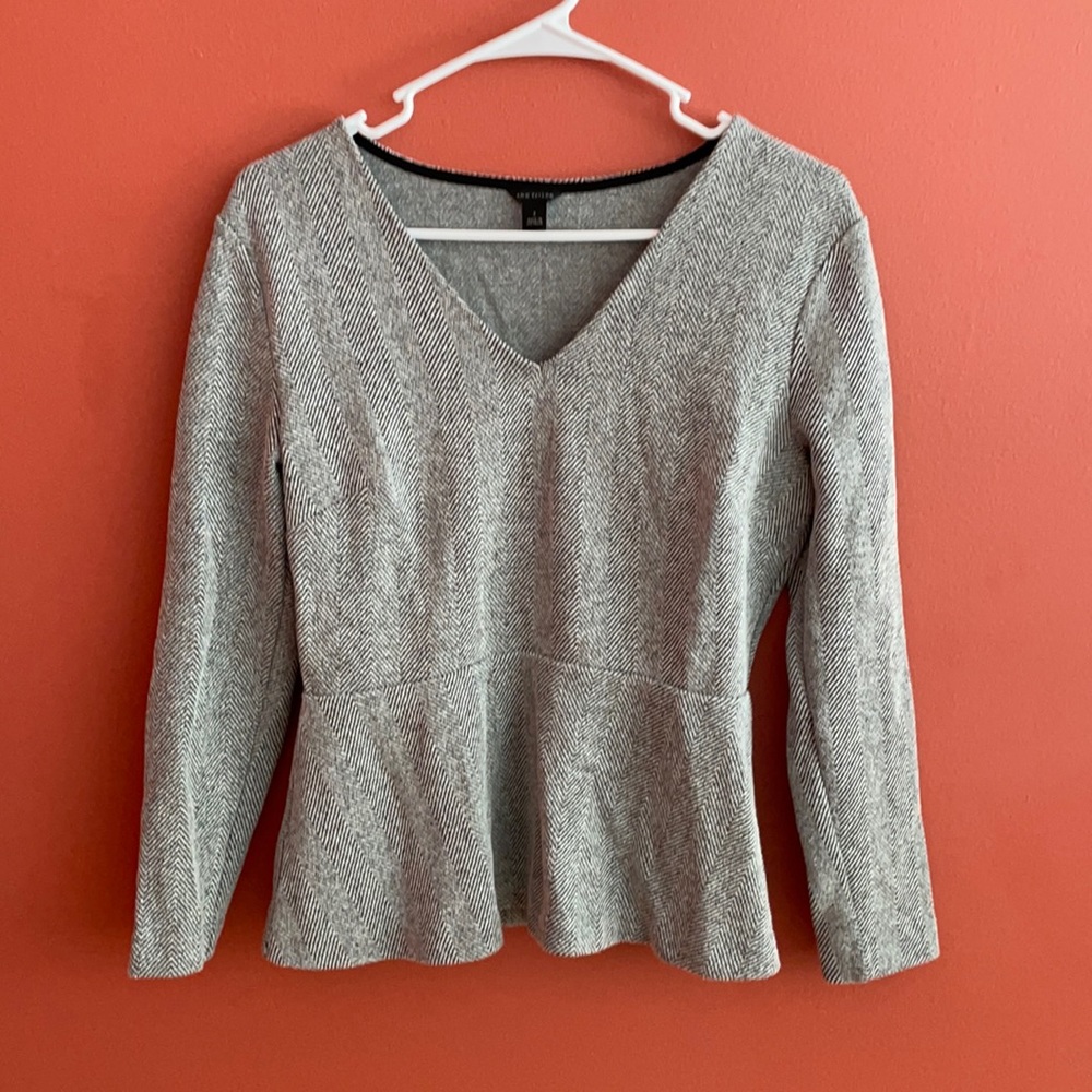 Ann Taylor top size small